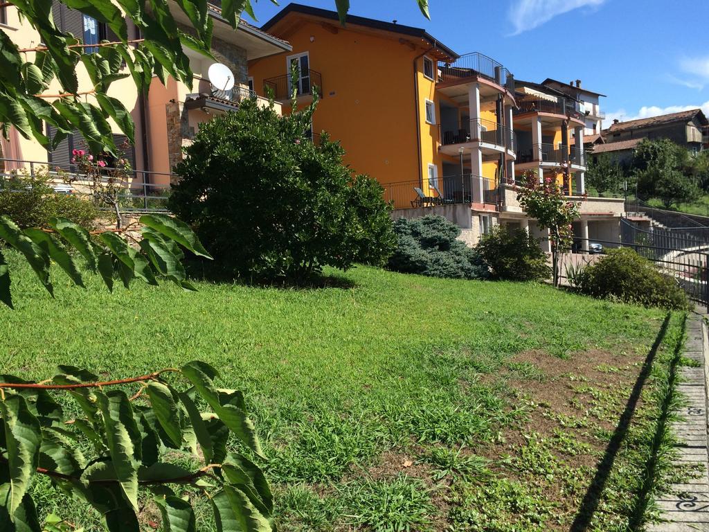 Residence Le Azalee & Spa Vercana Eksteriør bilde