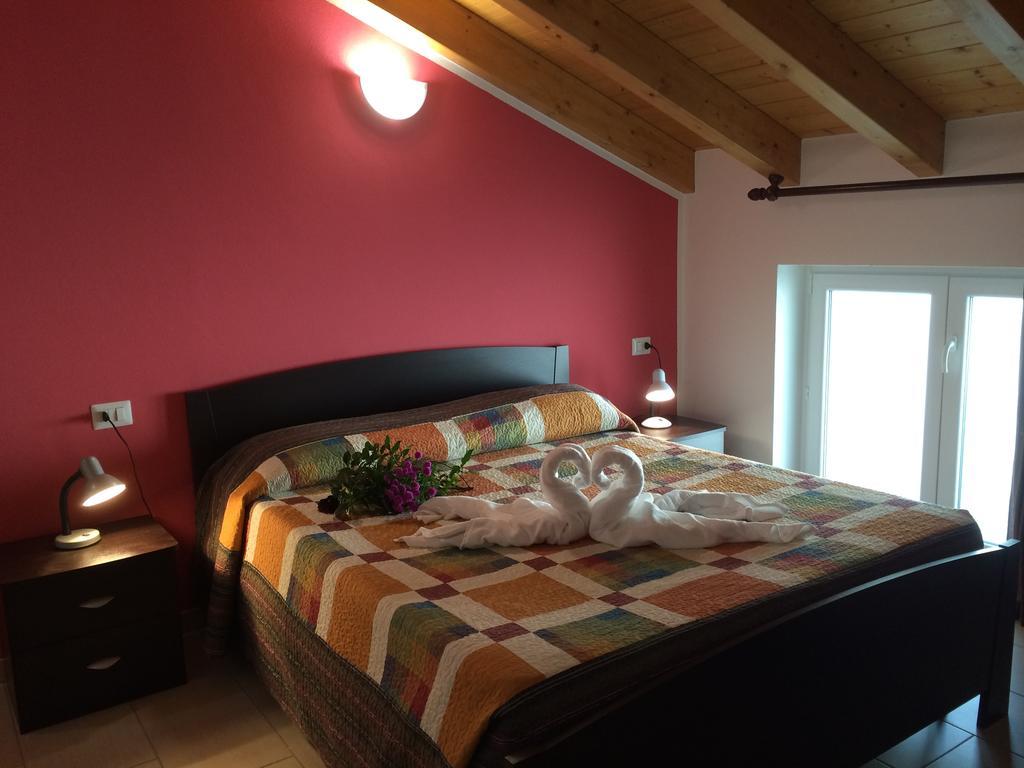 Residence Le Azalee & Spa Vercana Rom bilde