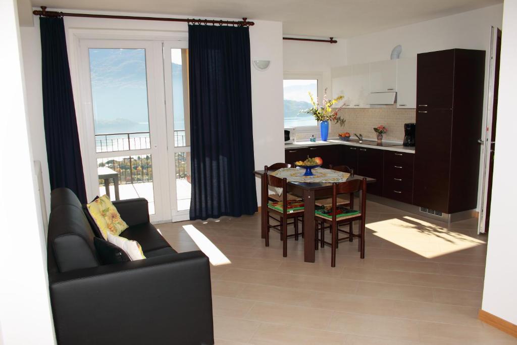 Residence Le Azalee & Spa Vercana Rom bilde