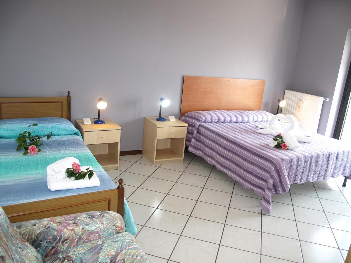Residence Le Azalee & Spa Vercana Eksteriør bilde